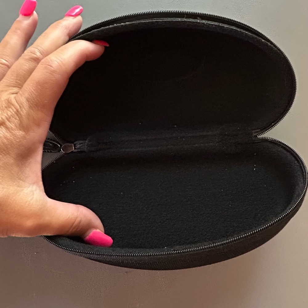 Oakley Black Hard Shell Case - image 3